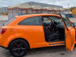 Orange Gebraucht 2010 Seat Ibiza | 3.100 €