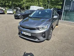 Astrograu metallic Gebraucht 2025 Kia Stonic Vision SUV | 22.900 € (Teuer)