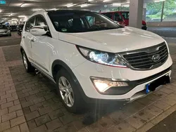 Weiß Gebraucht 2012 Kia Sportage SUV | 9.450 € (Fairer Preis)