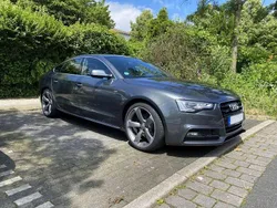Grau Gebraucht 2013 Audi A5 Sportback S-Line Coupé | 18.900 € (Etwas zu teuer)