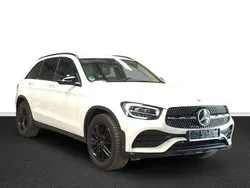Weiß Gebraucht 2022 Mercedes GLC220 AMG line SUV | 38.175 € (Fairer Preis)