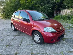 Rot Gebraucht 2009 Citroën C3 Kleinwagen | 1.800 €
