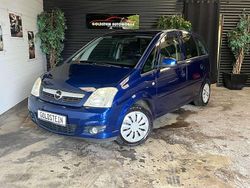 Blau Gebraucht 2006 Opel Meriva Van / Kleinbus | 2.199 € (Fairer Preis)