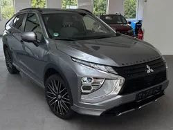 Grau Gebraucht 2022 Mitsubishi Eclipse Cross Top SUV | 22.950 € (Fairer Preis)