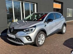 Highlandgrau Gebraucht 2023 Renault Captur Evolution SUV | 19.998 € (Guter Preis)