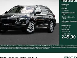 Schwarz Gebraucht 2024 Skoda Octavia Selection Kombi | 33.320 € (Fairer Preis)