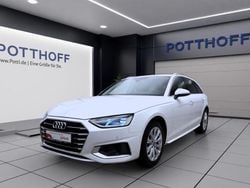 Weiss Gebraucht 2023 Audi A4 Advanced Kombi | 27.950 € (Superpreis)