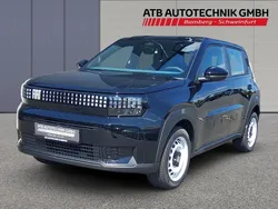 Schwarz Neu 2025 Fiat Grande Panda Red SUV | 24.930 €