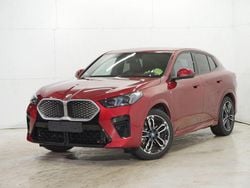 Fire red metallic Gebraucht 2025 BMW iX2 M Sport SUV | 47.590 € (Fairer Preis)