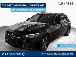 Schwarz Gebraucht 2023 Mercedes C220 Avantgarde Kombi | 22.997 € (Fairer Preis)