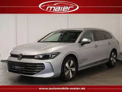 Silber Gebraucht 2024 VW Passat Business Kombi | 31.800 € (Guter Preis)