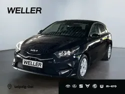 Schwarz Gebraucht 2024 Kia Ceed Vision Limousine | 19.790 € (Guter Preis)
