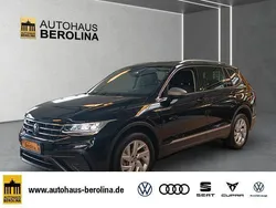 Schwarz Gebraucht 2024 VW Tiguan Allspace Life SUV | 38.444 € (Superpreis)