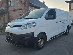 Weiß Gebraucht 2017 Citroën Jumpy Van / Kleinbus | 7.800 € (Guter Preis)