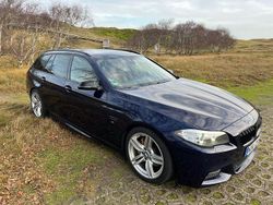 Blau Gebraucht 2015 BMW 530 M Sport Kombi | 15.500 € (Fairer Preis)