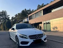Weiß Gebraucht 2017 Mercedes C250 AMG line Coupé | 32.000 €