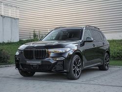 Black sapphire metallic Gebraucht 2021 BMW X7 M Sport SUV | 67.900 € (Fairer Preis)