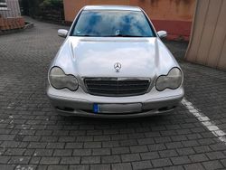 Silber Gebraucht 2003 Mercedes C180 Limousine | 1.800 € (Guter Preis)