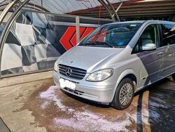 Silber Gebraucht 2008 Mercedes Viano Van / Kleinbus | 7.900 € (Fairer Preis)