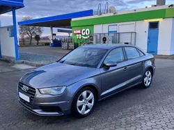 Grau Gebraucht 2016 Audi A3 Sport Limousine | 13.000 € (Fairer Preis)