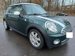 Grün Gebraucht 2008 Mini Cooper D Kleinwagen | 3.999 € (Fairer Preis)