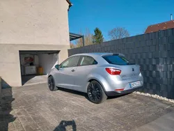 Silber Gebraucht 2011 Seat Ibiza Kleinwagen | 2.800 € (Fairer Preis)
