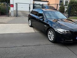 Schwarz Gebraucht 2015 BMW 520 Kombi | 9.600 € (Guter Preis)