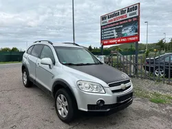 Grau Gebraucht 2010 Chevrolet Captiva LS SUV | 4.790 € (Fairer Preis)