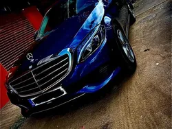 Blau Gebraucht 2015 Mercedes C200 Limousine | 18.900 €