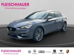 Grau Neu 2024 Seat Leon FR Limousine | 35.590 € (Teuer)