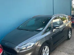 Grau Gebraucht 2019 Ford S-MAX ST Van / Kleinbus | 19.900 € (Superpreis)