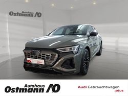 Grau Gebraucht 2023 Audi Q8 e-tron S-Line SUV | 59.850 € (Etwas zu teuer)