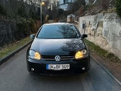Schwarz Gebraucht 2008 VW Golf V Kleinwagen | 2.200 € (Guter Preis)