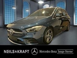 Blau Gebraucht 2023 Mercedes B200 AMG Van / Kleinbus | 25.490 € (Guter Preis)