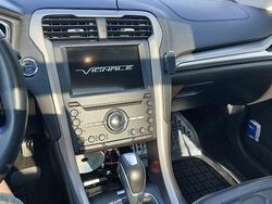 Grau Gebraucht 2017 Ford Mondeo Vignale Limousine | 10.000 € (Fairer Preis)