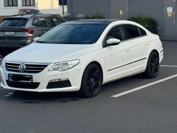 Weiß Gebraucht 2009 VW CC Limousine | 7.800 €