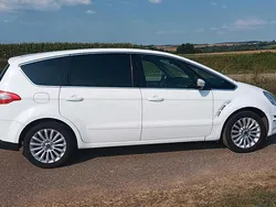 Weiß Gebraucht 2012 Ford S-MAX S Van / Kleinbus | 6.780 €