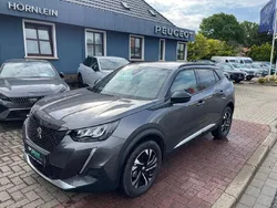 Grau Gebraucht 2023 Peugeot 2008 Allure SUV | 19.880 € (Guter Preis)