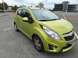 Grün Gebraucht 2012 Chevrolet Spark LT Kleinwagen | 2.200 € (Guter Preis)