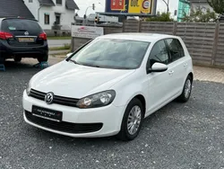 Weiß Gebraucht 2010 VW Golf VI Limousine | 3.990 € (Fairer Preis)