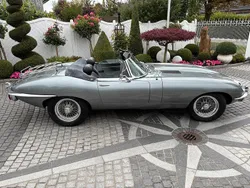 Grau Gebraucht 1970 Jaguar E-Type Cabrio | 99.950 €