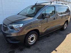 Grau Gebraucht 2021 Opel Combo Van / Kleinbus | 10.650 € (Superpreis)