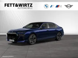 Blau Gebraucht 2025 BMW i7 Executive Limousine | 93.390 € (Fairer Preis)