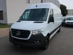 Weiß Gebraucht 2022 Mercedes Sprinter Van | 19.600 € (Superpreis)
