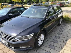 Schwarz Gebraucht 2015 VW Passat Comfortline Kombi | 9.500 € (Fairer Preis)