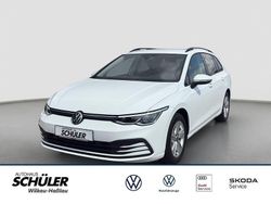Weiß (pure white) Gebraucht 2021 VW Golf VIII Life Kombi | 19.745 € (Fairer Preis)