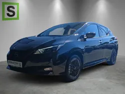Schwarz Gebraucht 2023 Nissan Leaf Tekna Kleinwagen | 26.890 €