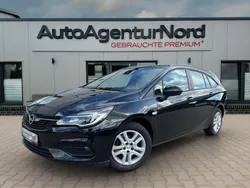 Schwarz Gebraucht 2022 Opel Astra Kombi | 16.350 € (Guter Preis)