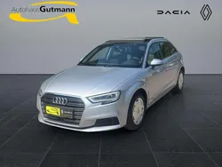 Florettsilber metallic Gebraucht 2020 Audi A3 Sportback Basis Limousine | 21.990 € (Guter Preis)