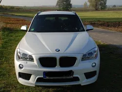 Weiß Gebraucht 2012 BMW X1 Performance SUV | 11.300 € (Fairer Preis)